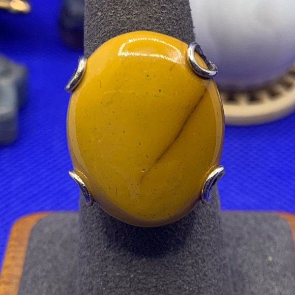 Bright Yellow Mookaite Ring, .925 Sterling Silver Overlay, Size 6.75 - Picture 7 of 13